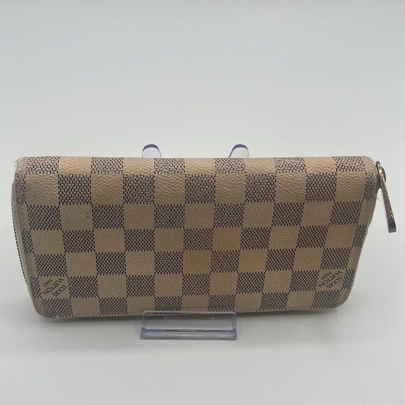 LOUIS VUITTON VINTAGE DAMIER AZUR ZIPPER WALLET WITH COA - Picture 11 of 16